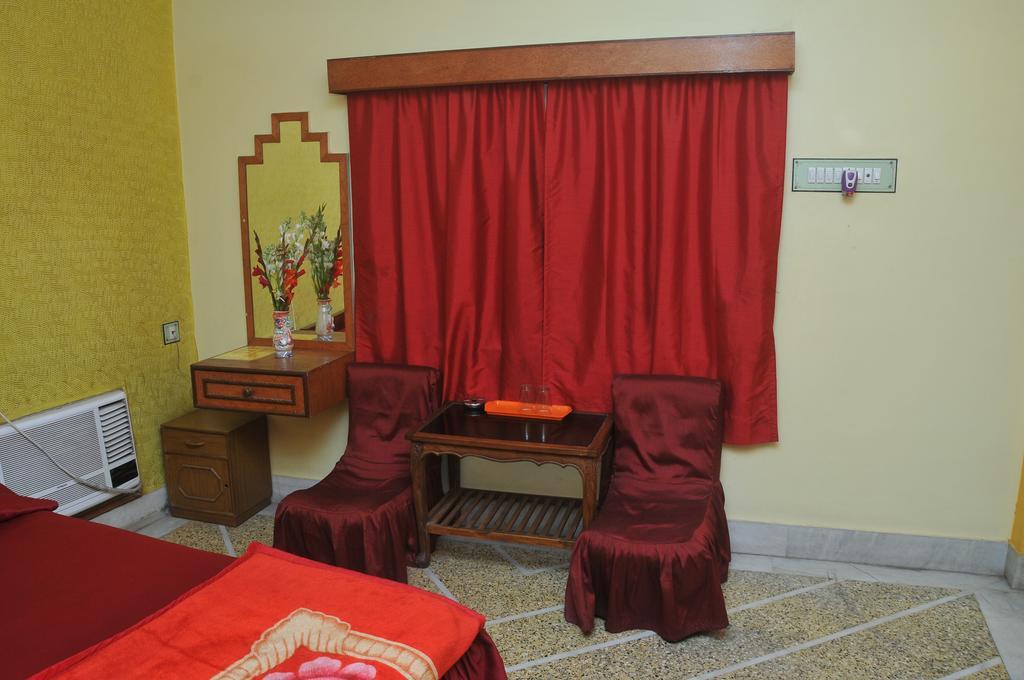 New Hotel White Palace Kolkata Bilik gambar