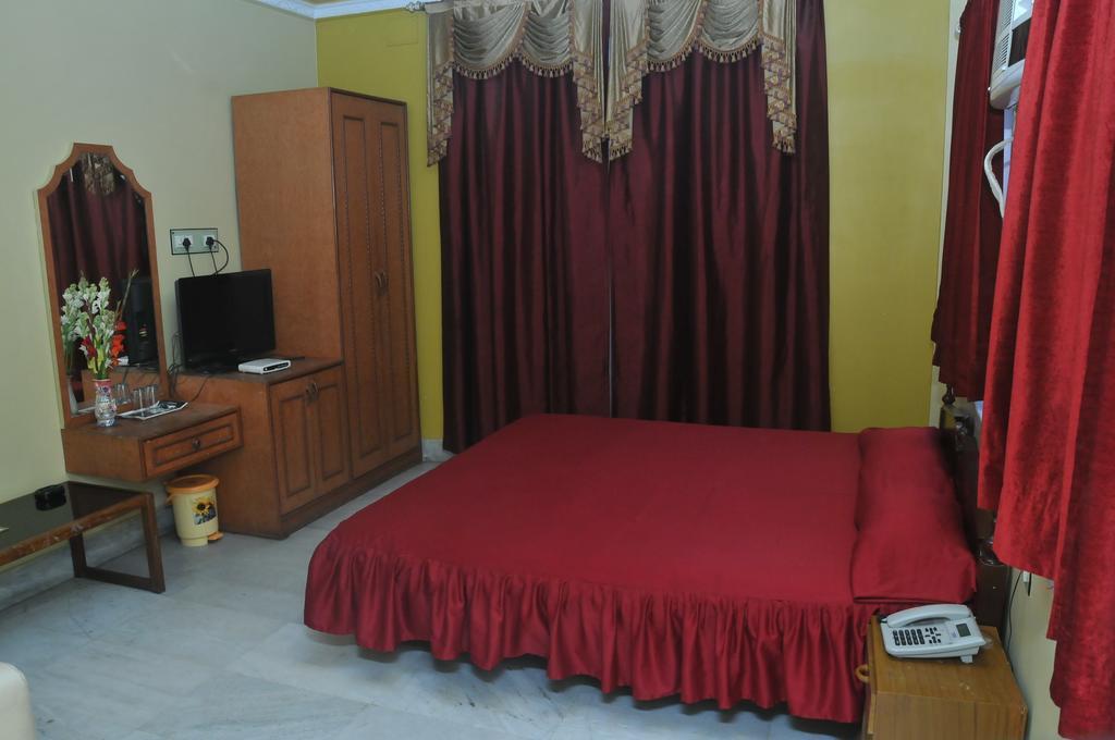 New Hotel White Palace Kolkata Bilik gambar