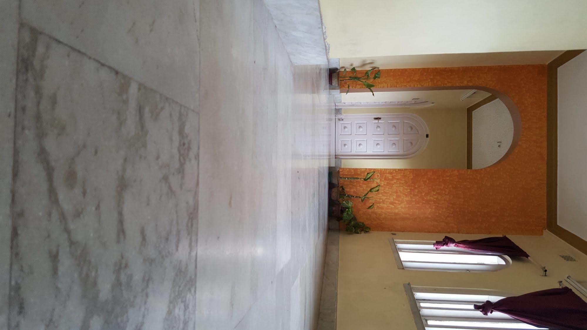 New Hotel White Palace Kolkata Luaran gambar
