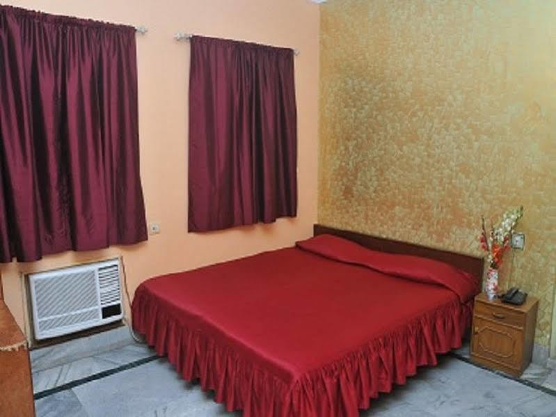New Hotel White Palace Kolkata Luaran gambar