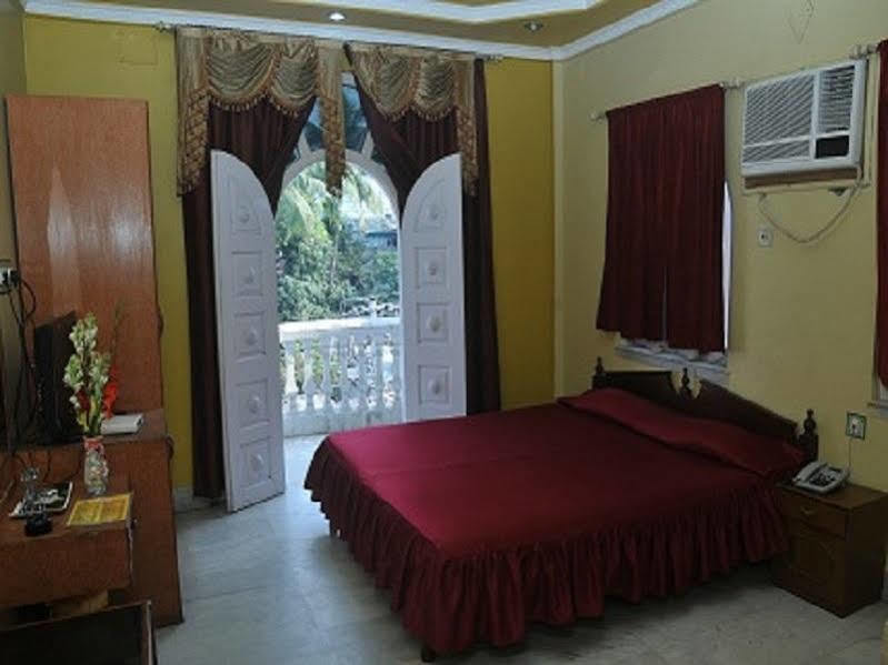 New Hotel White Palace Kolkata Luaran gambar
