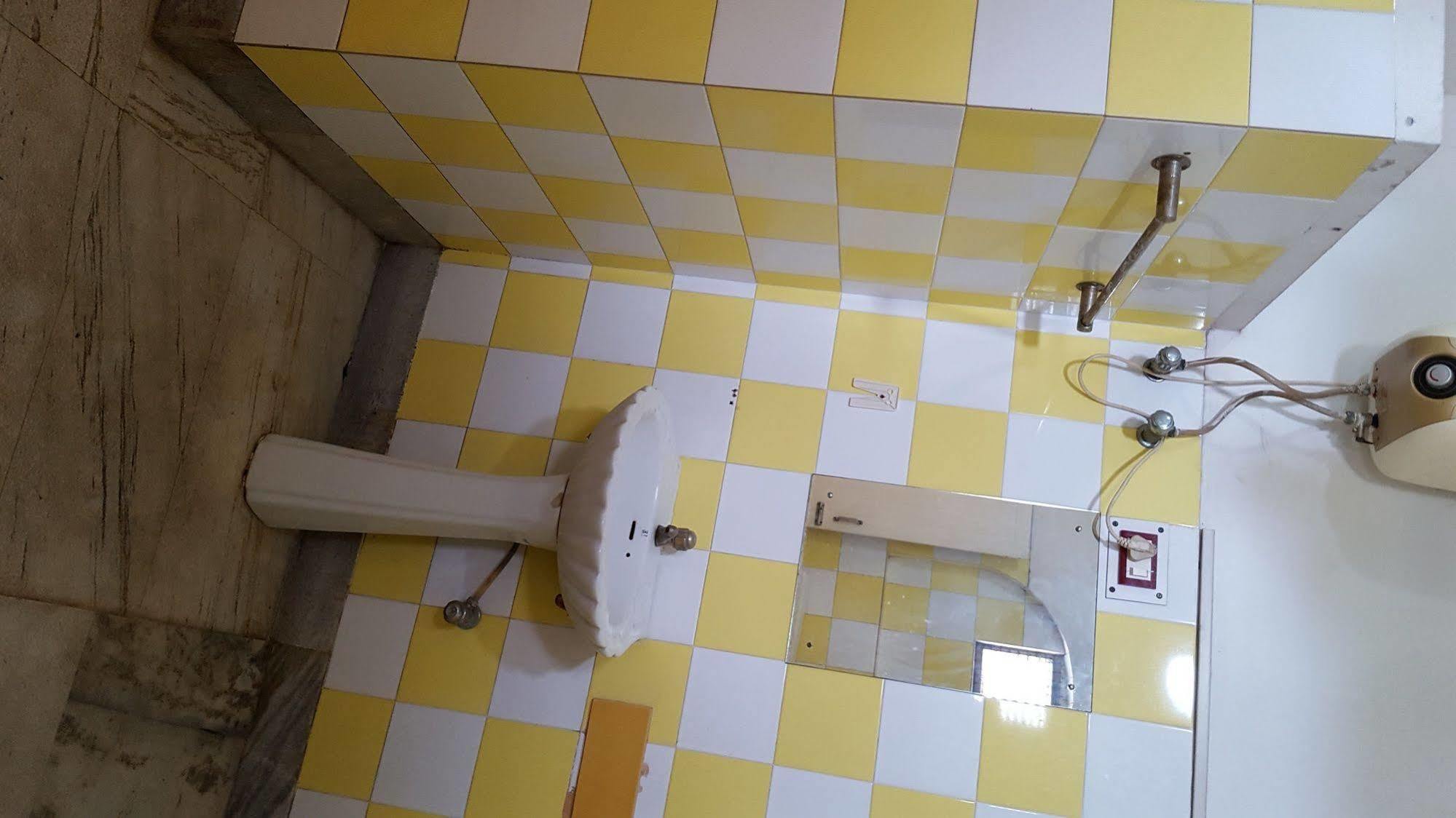 New Hotel White Palace Kolkata Luaran gambar