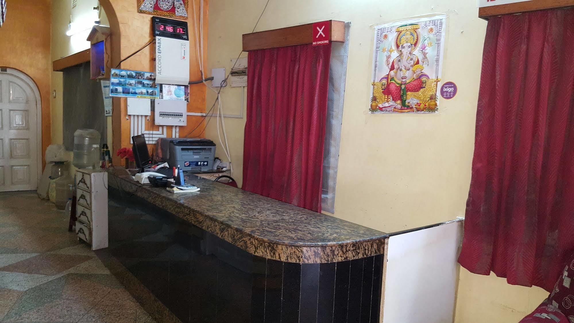 New Hotel White Palace Kolkata Luaran gambar