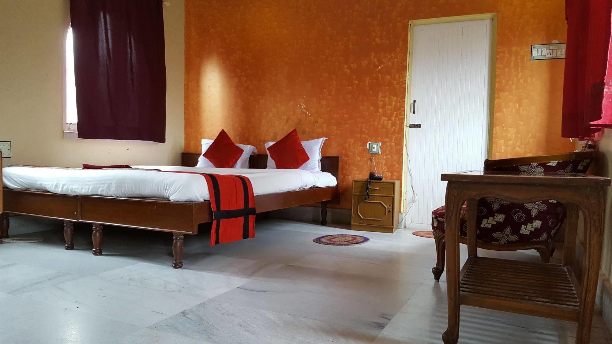 New Hotel White Palace Kolkata Luaran gambar