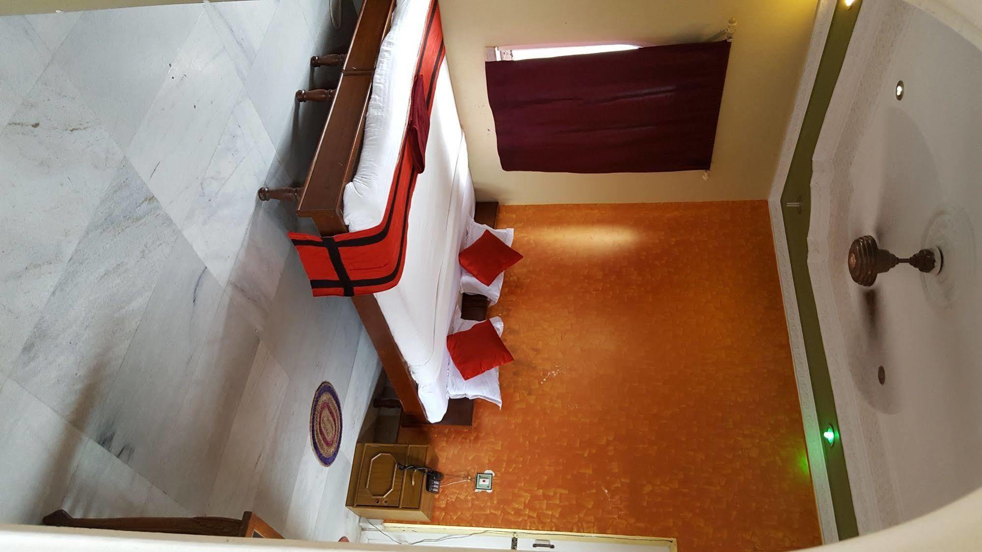 New Hotel White Palace Kolkata Luaran gambar